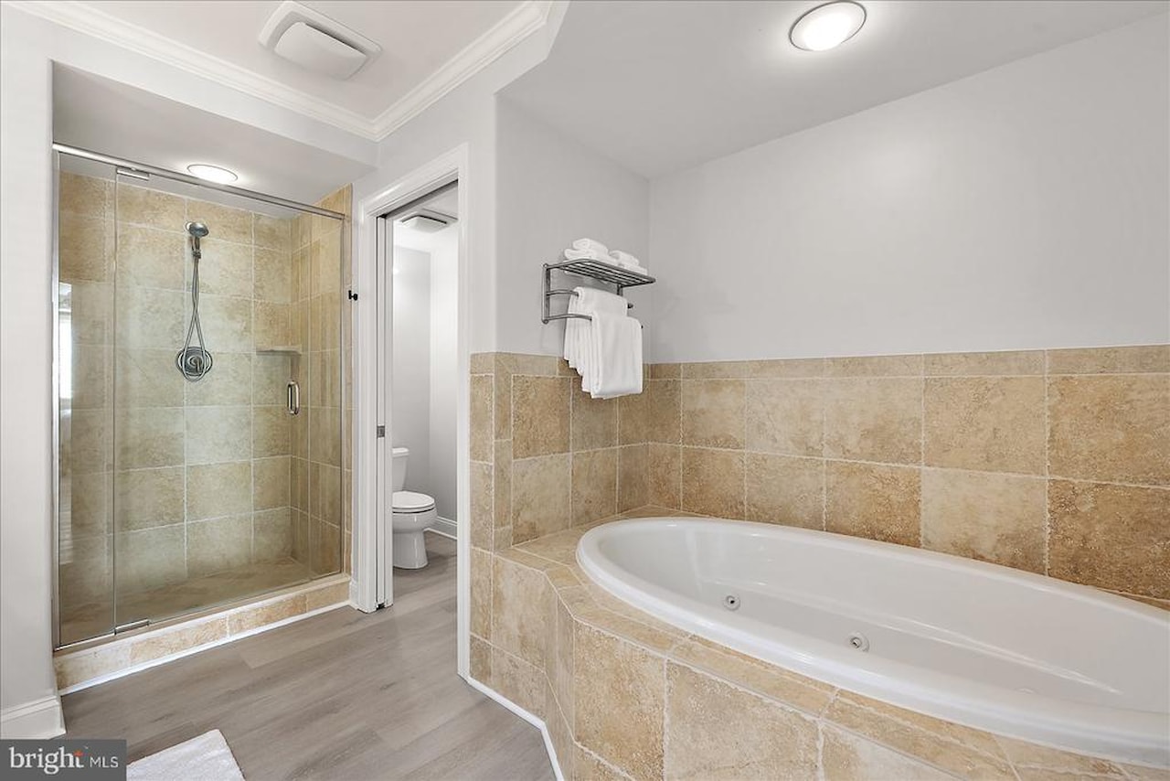 Rivendell Real Estate for Sale - 121 81st St #602 in Ocean City Photo 49