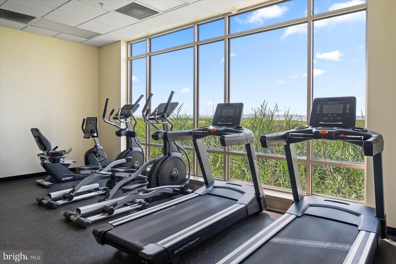 Rivendell Real Estate for Sale - 121 81st St #602 in Ocean City Photo 5