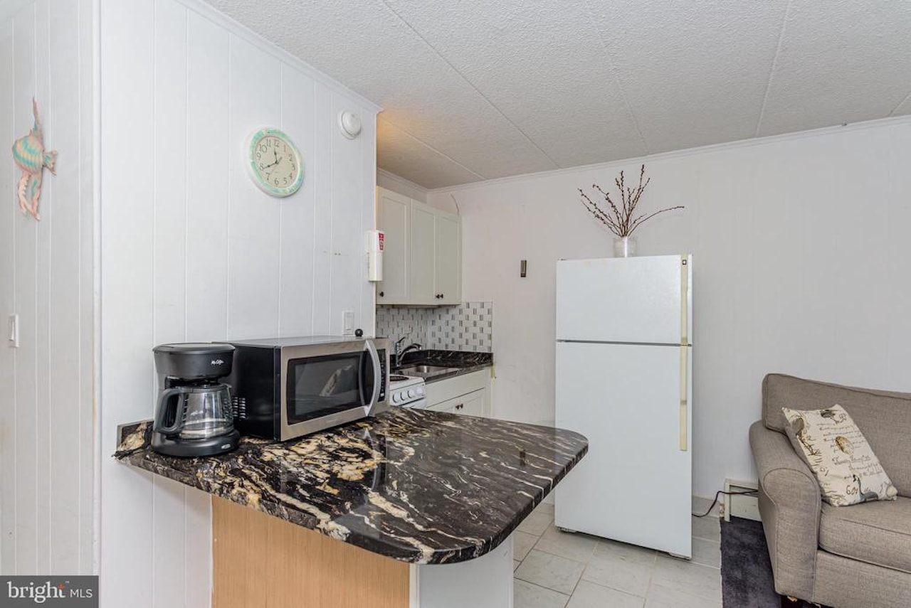 Sea Harbor Real Estate for Sale - 12808 Coastal Hwy #203 in Ocean City Photo 9
