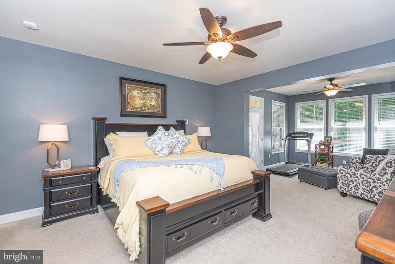 Real Estate for Sale - 11752 Maid At Arms Ln in Berlin Photo 32