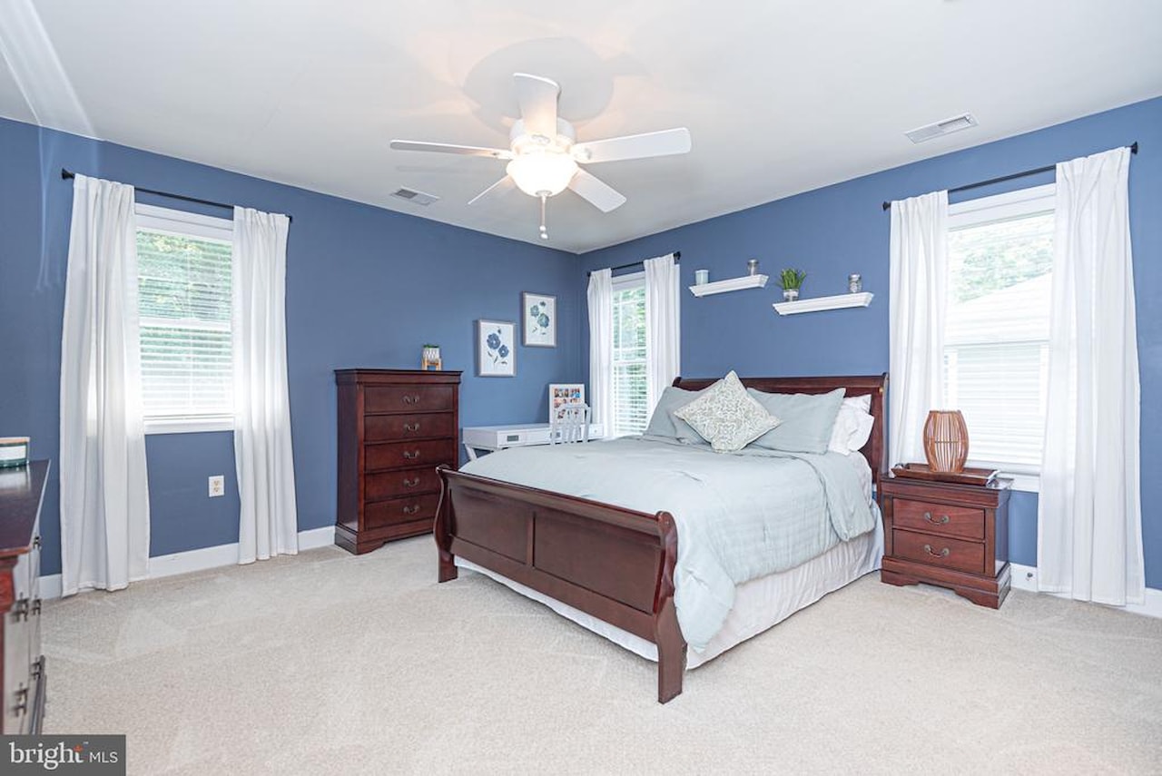  Real Estate for Sale - 11752 Maid At Arms Ln in Berlin Photo 62