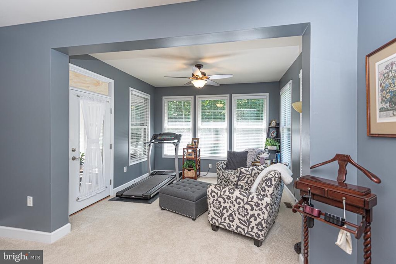  Real Estate for Sale - 11752 Maid At Arms Ln in Berlin Photo 33