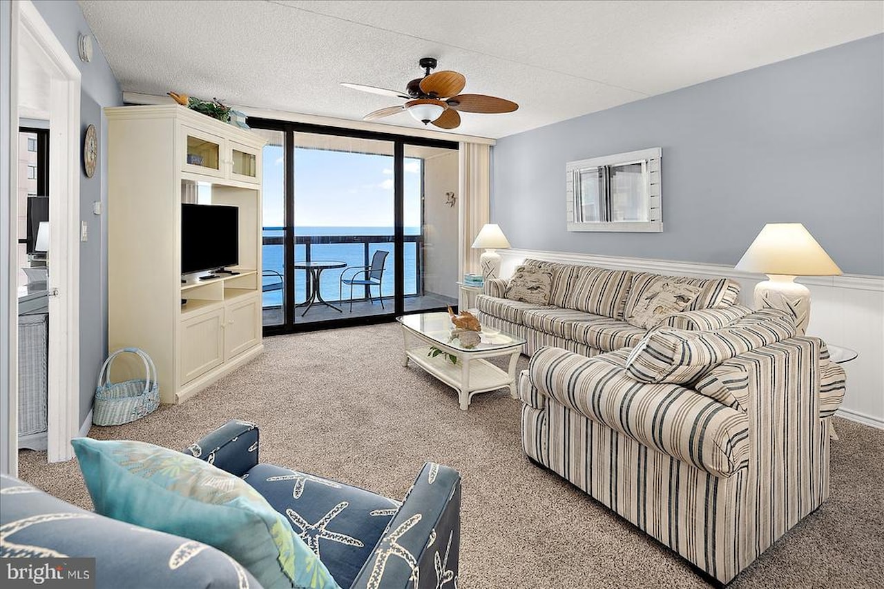 Golden Sands Real Estate for Sale - 10900 Coastal Hwy #1102 in Ocean City Photo 4