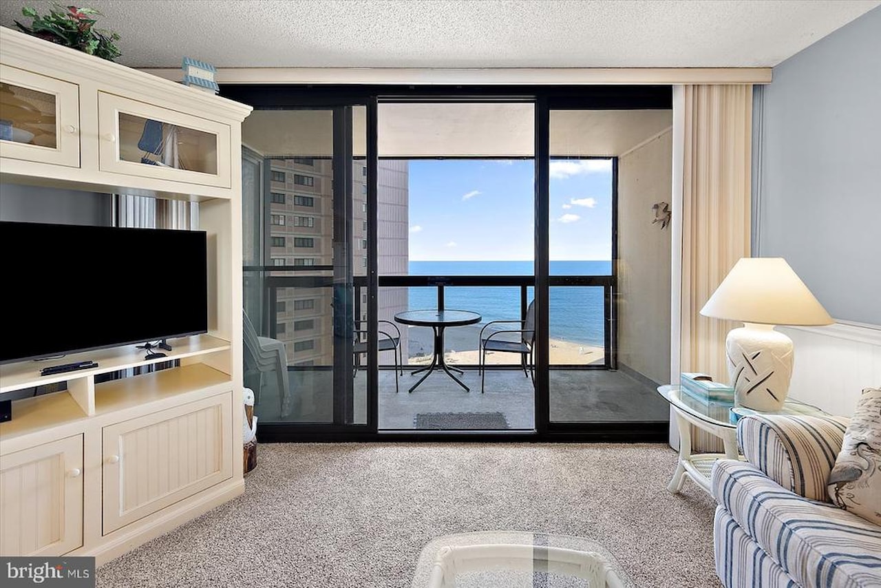 Golden Sands Real Estate for Sale - 10900 Coastal Hwy #1102 in Ocean City Photo 3