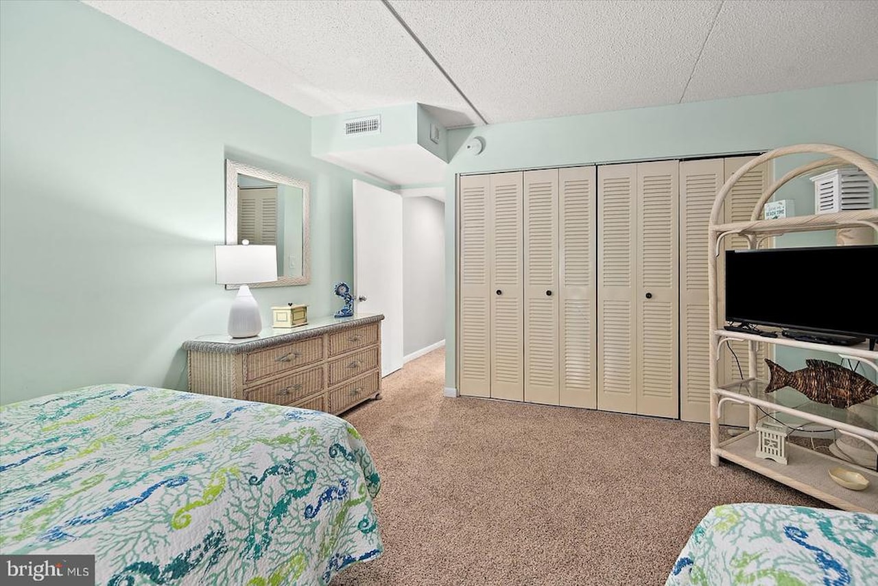 Golden Sands Real Estate for Sale - 10900 Coastal Hwy #1102 in Ocean City Photo 23