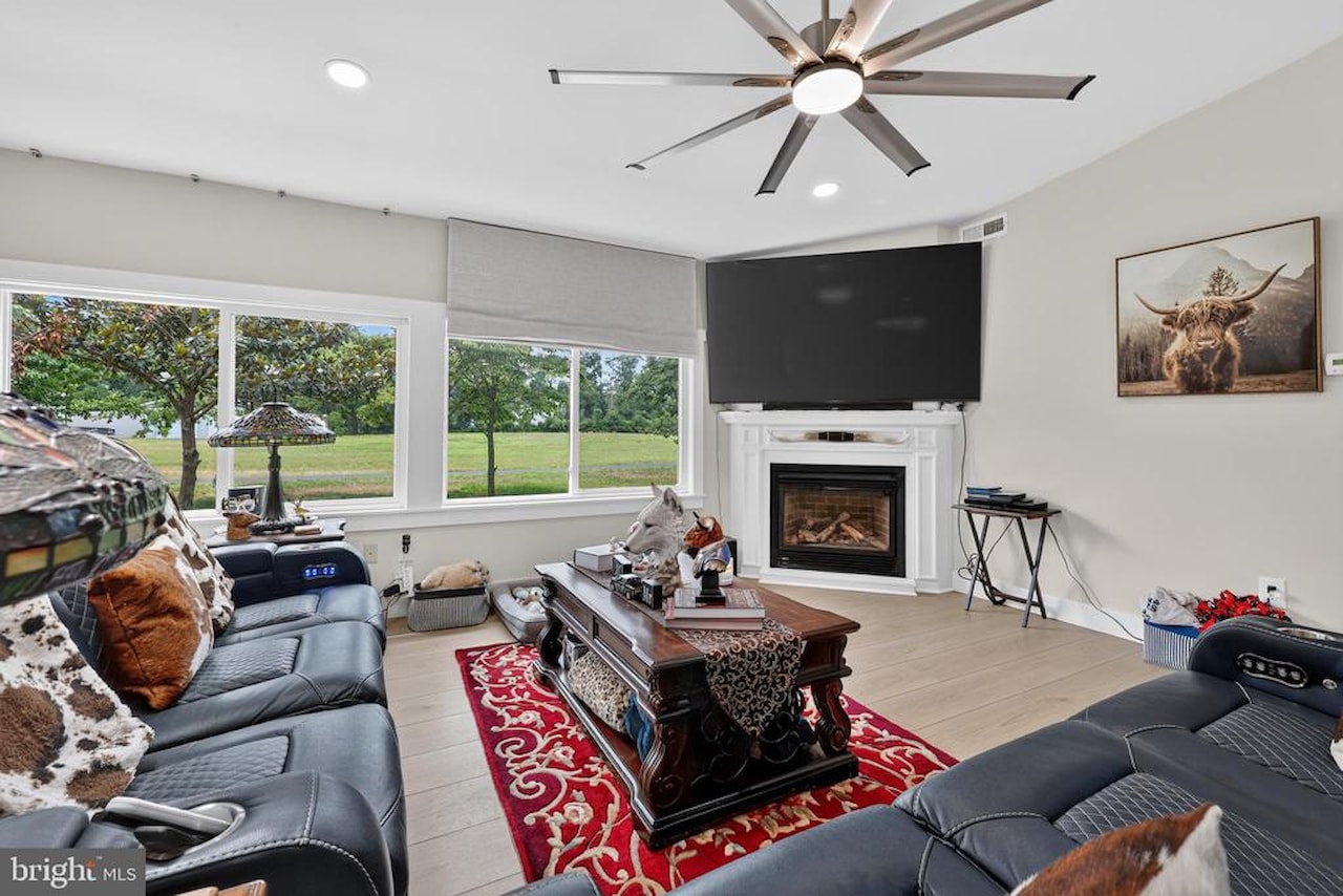  Real Estate for Sale - 115 River Bend Dr in Dagsboro Photo 10