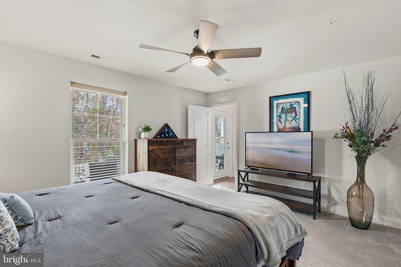  Real Estate for Sale - 12428 Sea Oaks Ln #5 in Berlin Photo 38