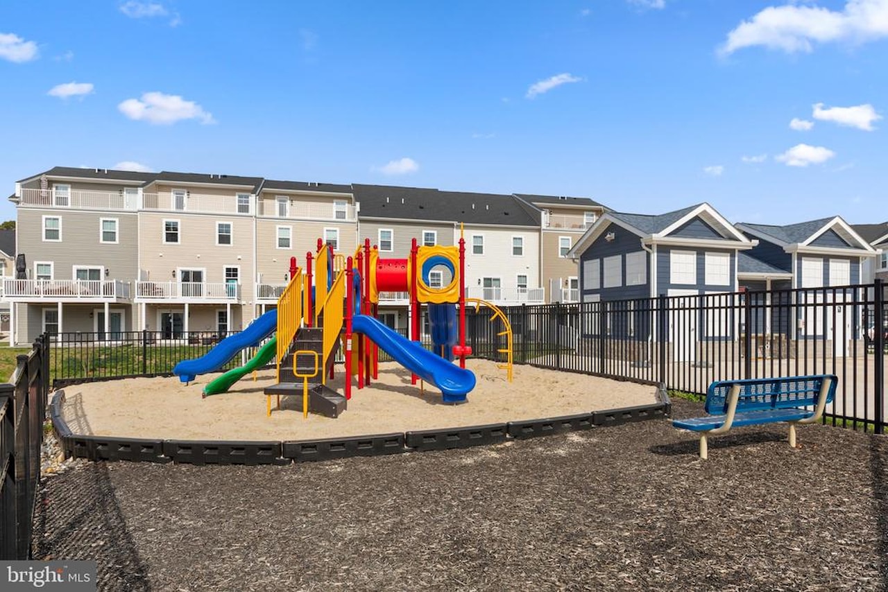  Real Estate for Sale - 12428 Sea Oaks Ln #5 in Berlin Photo 54