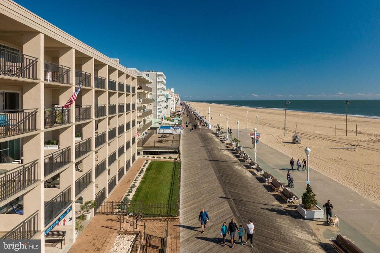 Polynesian Real Estate for Sale - 301 Atlantic Ave #504 in Ocean City Photo 8