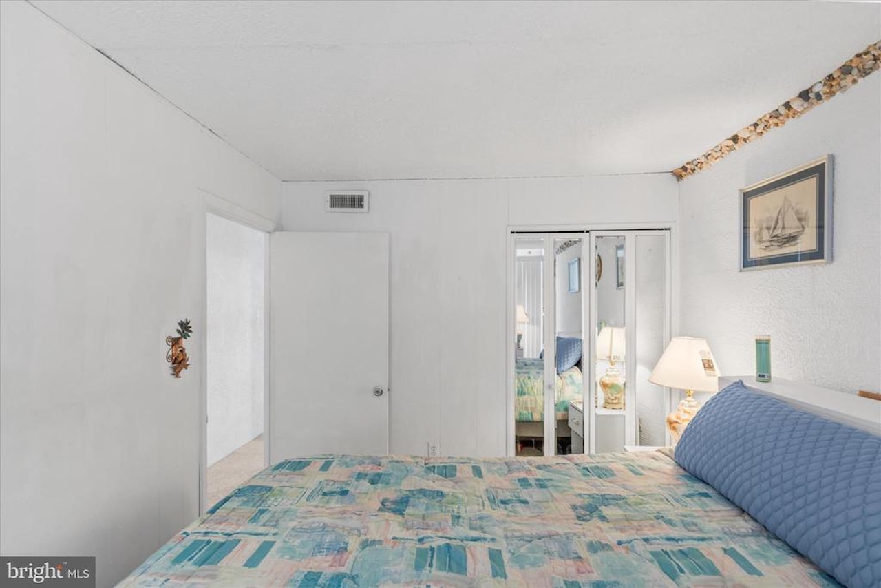Polynesian Real Estate for Sale - 301 Atlantic Ave #504 in Ocean City Photo 37
