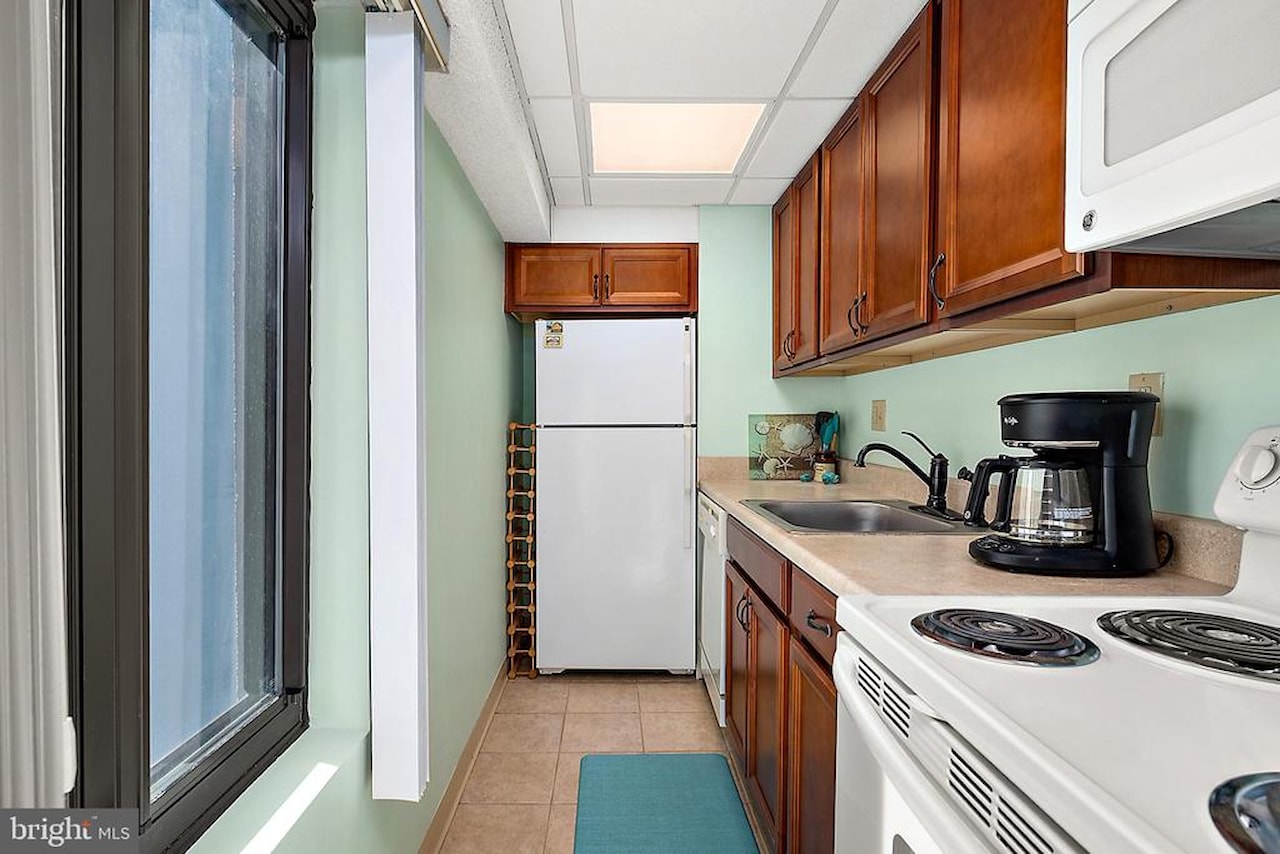 Bluewater East Real Estate for Sale - 13400 Coastal Hwy #S208 in Ocean City Photo 14