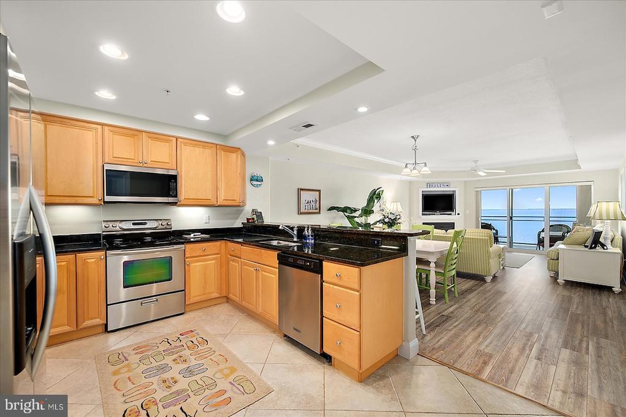 Sunset Beach Real Estate for Sale - 4603 Coastal Hwy #302 in Ocean City Photo 19