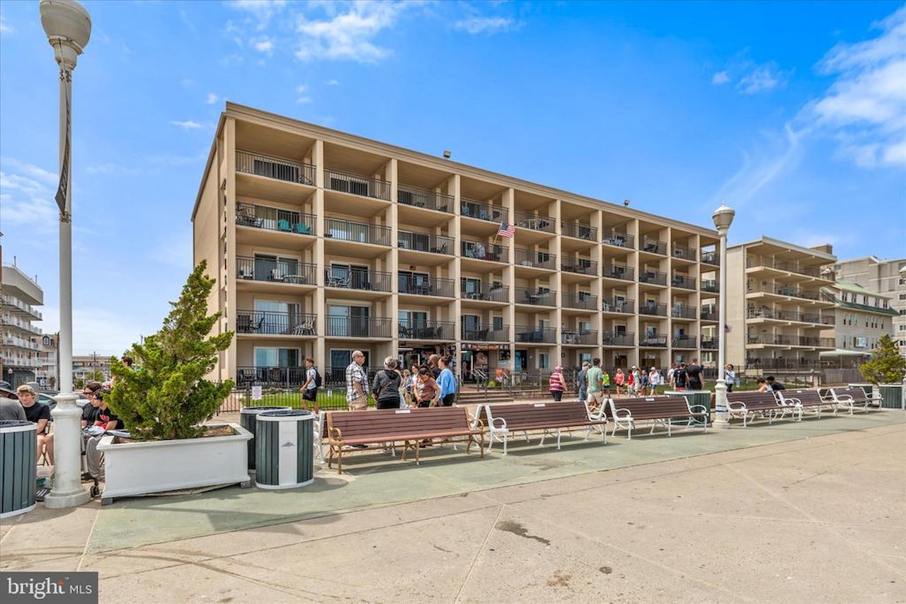 Polynesian Real Estate for Sale - 301 Atlantic Ave #504 in Ocean City Photo 7