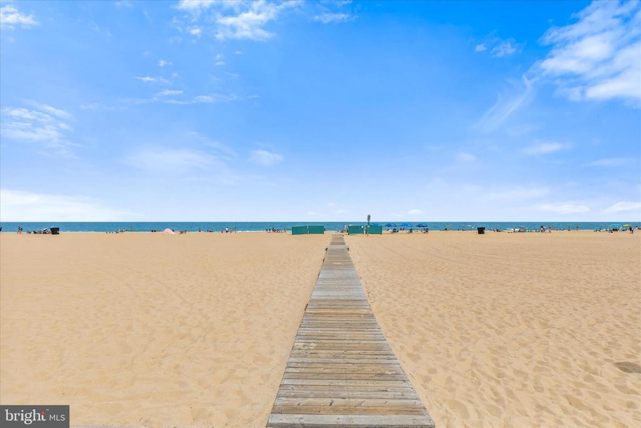 Polynesian Real Estate for Sale - 301 Atlantic Ave #504 in Ocean City Photo 47