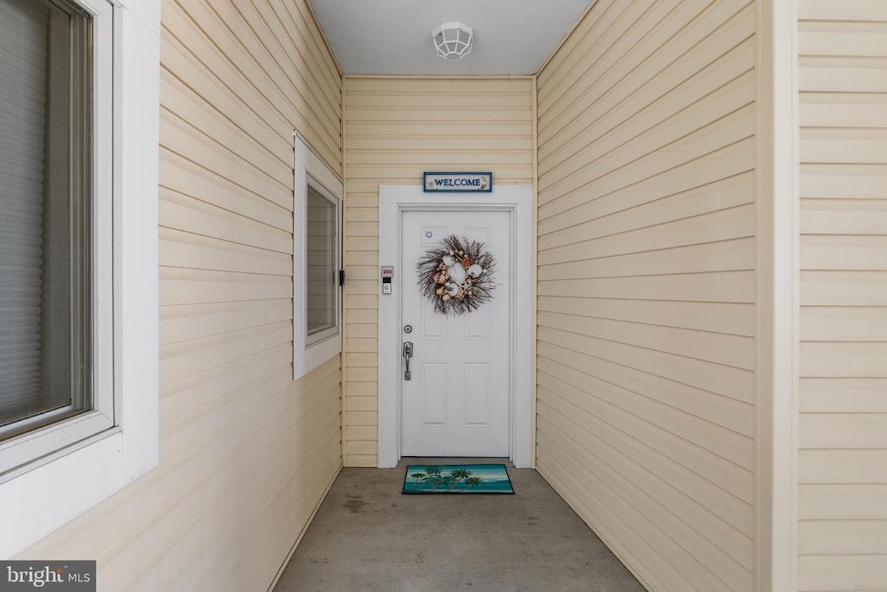 Key Largo Real Estate for Sale - 11 54th St #203 in Ocean City Photo 14