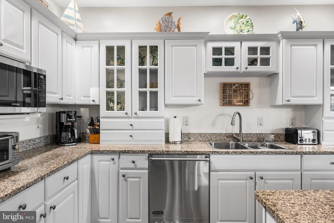 Key Largo Real Estate for Sale - 11 54th St #203 in Ocean City Photo 17