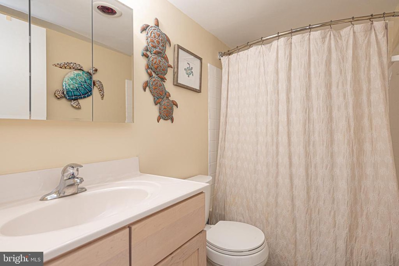 Quay Real Estate for Sale - 10700 Coastal Hwy #1108 in Ocean City Photo 34