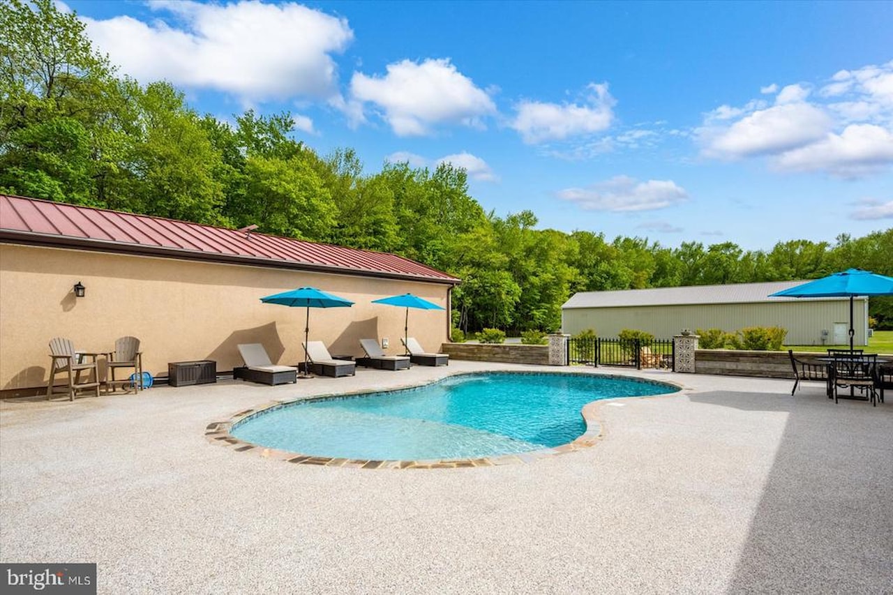  Real Estate for Sale - 11914 Back Creek Rd in Bishopville Photo 104