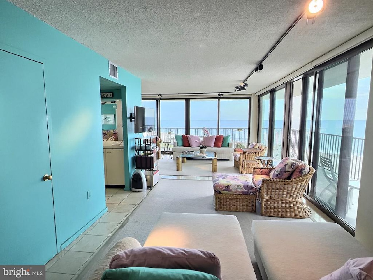 Sea Colony Chesapeake Real Estate for Sale - 601 Chesapeake House Rd in Bethany Beach Photo 8