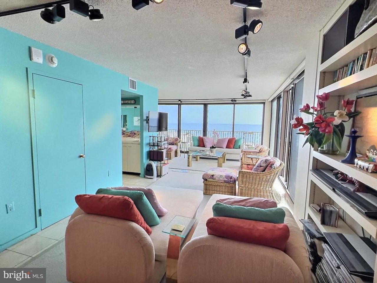 Sea Colony Chesapeake Real Estate for Sale - 601 Chesapeake House Rd in Bethany Beach Photo 4
