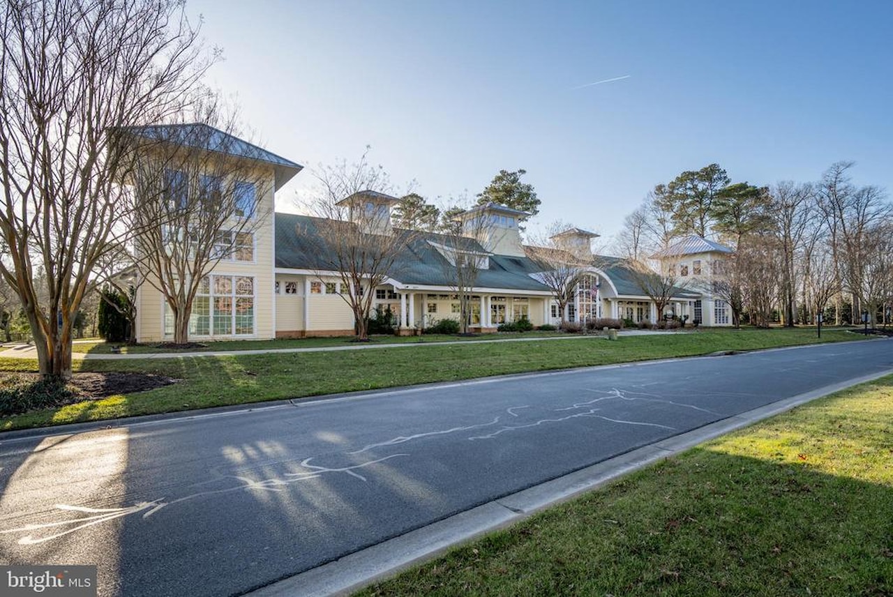 Glenriddle Homeowners Associat Real Estate for Sale - 11964 W War Dancer Ln #103 in Berlin Photo 62