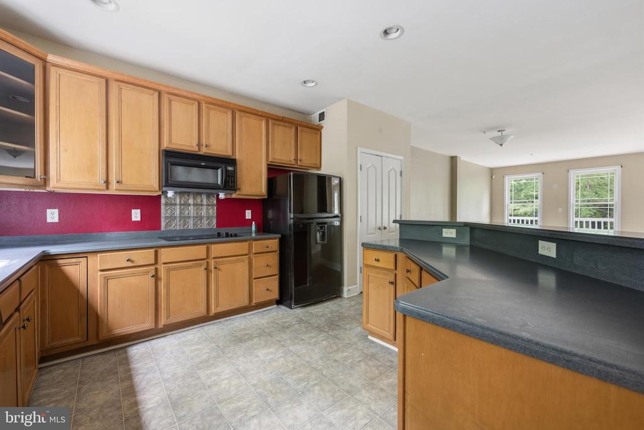 Glenriddle Homeowners Associat Real Estate for Sale - 11964 W War Dancer Ln #103 in Berlin Photo 14