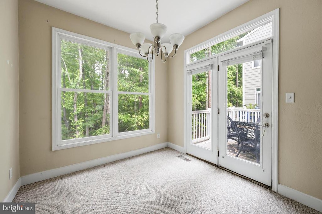 Glenriddle Homeowners Associat Real Estate for Sale - 11964 W War Dancer Ln #103 in Berlin Photo 5