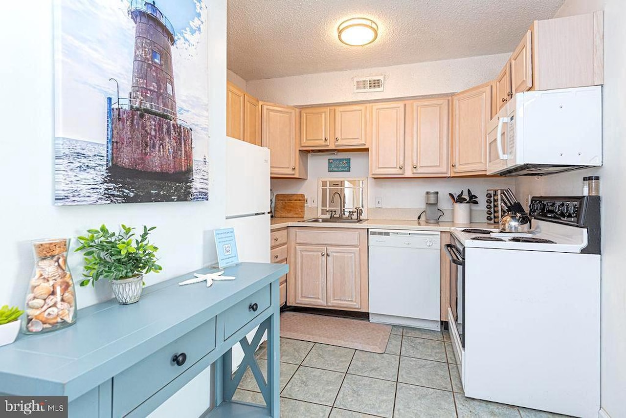 Marylander Real Estate for Sale - 6 127th St #408 in Ocean City Photo 20