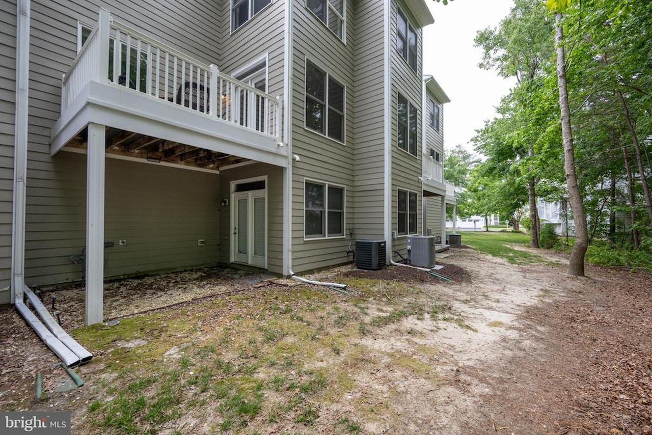 Glenriddle Homeowners Associat Real Estate for Sale - 11964 W War Dancer Ln #103 in Berlin Photo 52