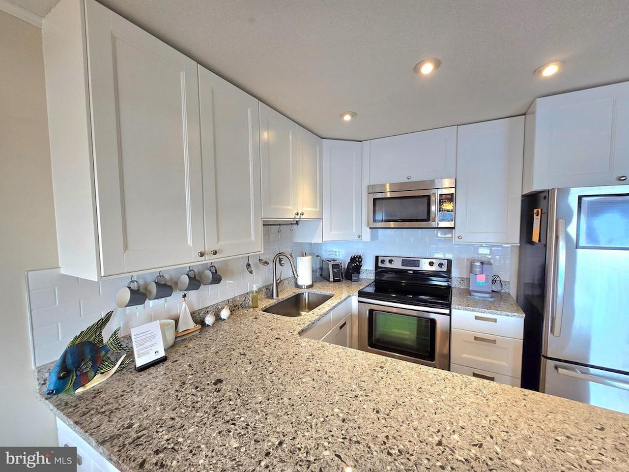Sun Chaser Real Estate for Sale - 11 36th St #306 in Ocean City Photo 18