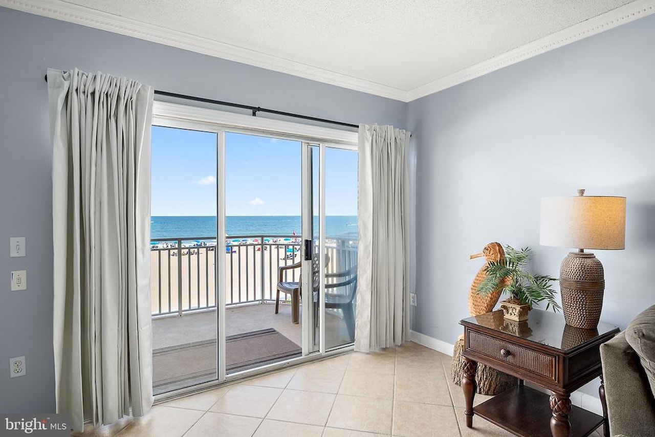 Oceans Pointe Real Estate for Sale - 1209 Atlantic Ave #302 in Ocean City Photo 6