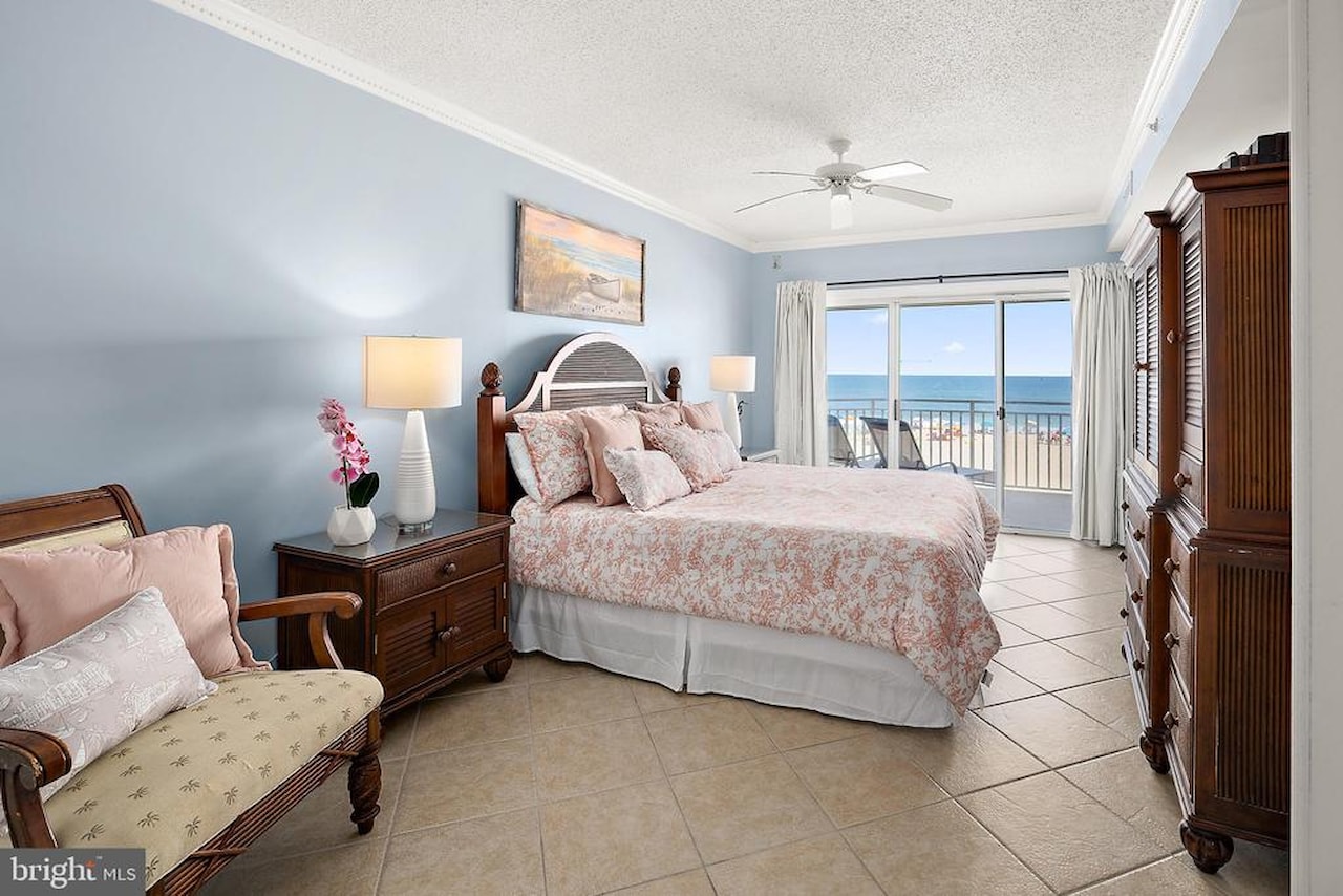 Oceans Pointe Real Estate for Sale - 1209 Atlantic Ave #302 in Ocean City Photo 23