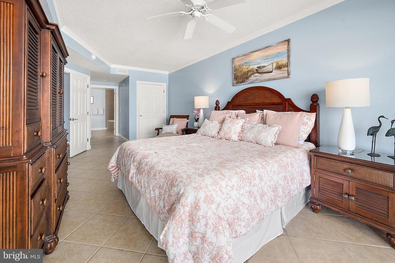 Oceans Pointe Real Estate for Sale - 1209 Atlantic Ave #302 in Ocean City Photo 27