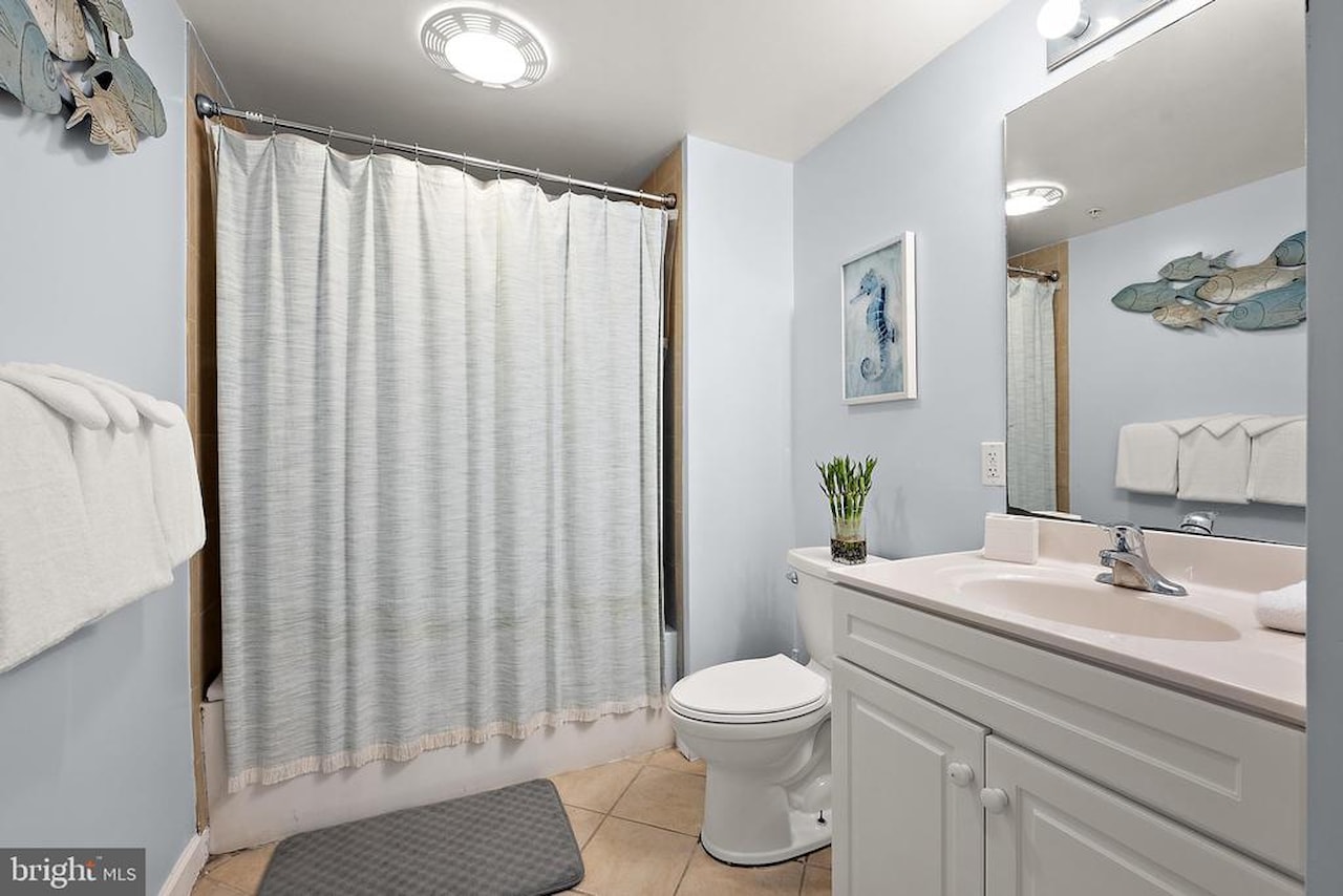 Oceans Pointe Real Estate for Sale - 1209 Atlantic Ave #302 in Ocean City Photo 36