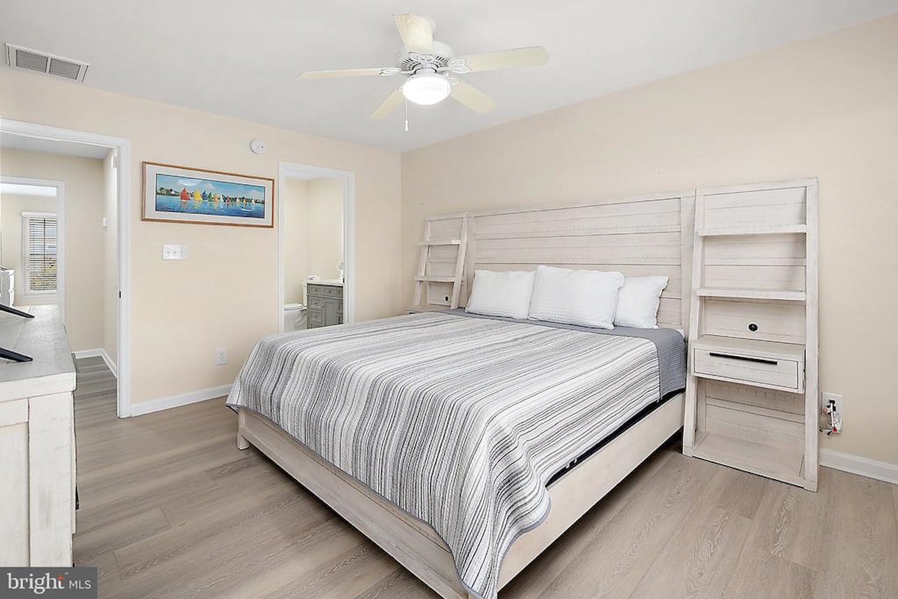  Real Estate for Sale - 3 Village Green Dr in Ocean View Photo 22
