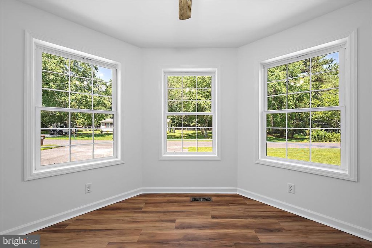  Real Estate for Sale - 12212 Brant Rd in Bishopville Photo 14
