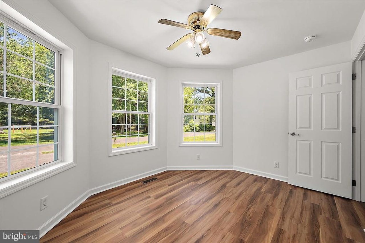  Real Estate for Sale - 12212 Brant Rd in Bishopville Photo 16