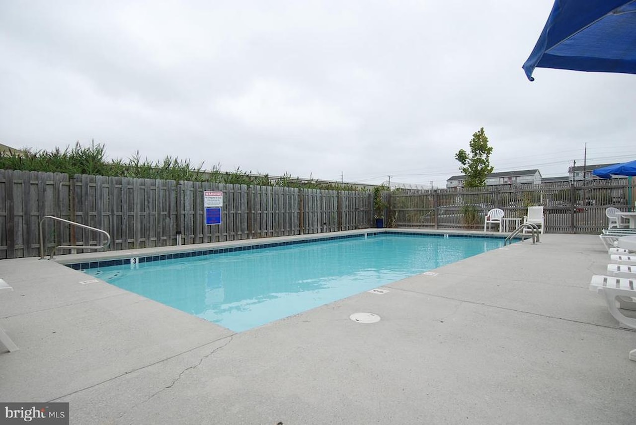 Maresol Real Estate for Sale - 105 56th #210 P1 in Ocean City Photo 23
