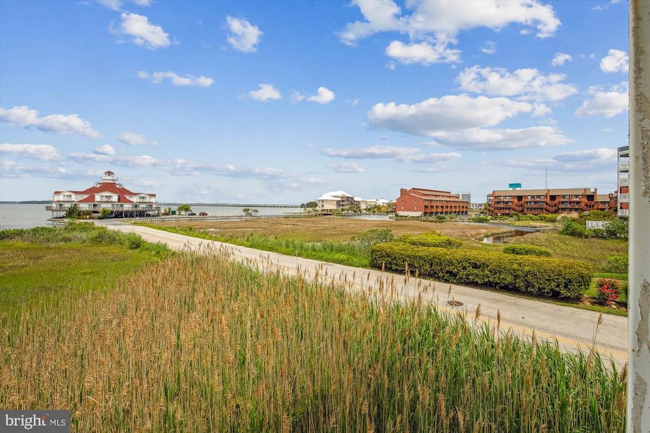Maresol Real Estate for Sale - 105 56th #210 P1 in Ocean City Photo 19