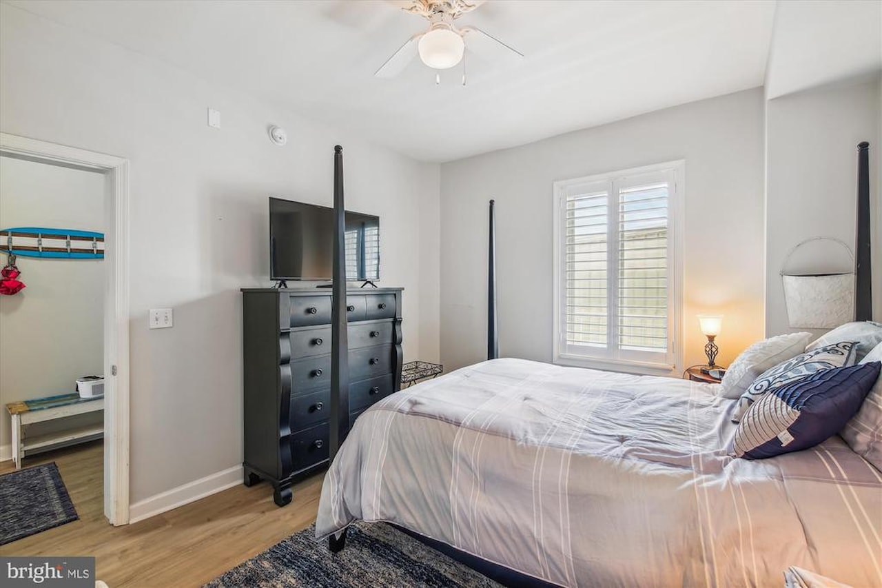 Maresol Real Estate for Sale - 105 56th #210 P1 in Ocean City Photo 35