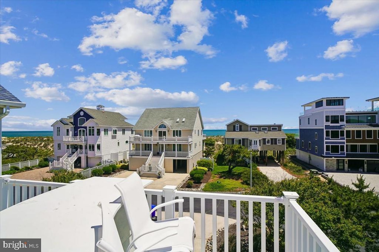  Real Estate for Sale - 37138 Ocean Park Ln in Fenwick Island Photo 70