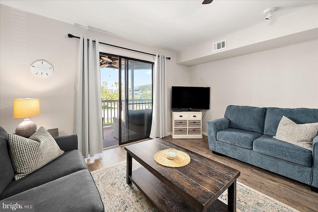 Jamaica II Real Estate for Sale - 12300 Jamaica Ave #207 in Ocean City Photo 3