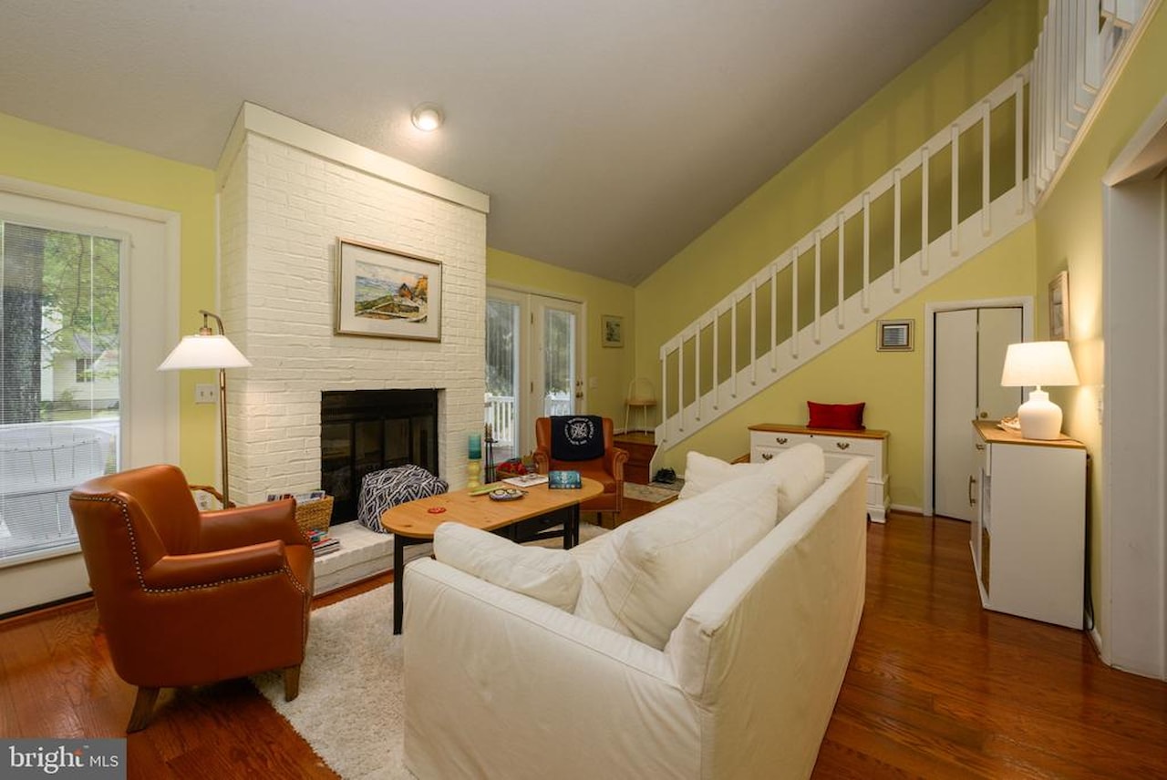  Real Estate for Sale - 10 Gloucester Rd in Ocean Pines Photo 8