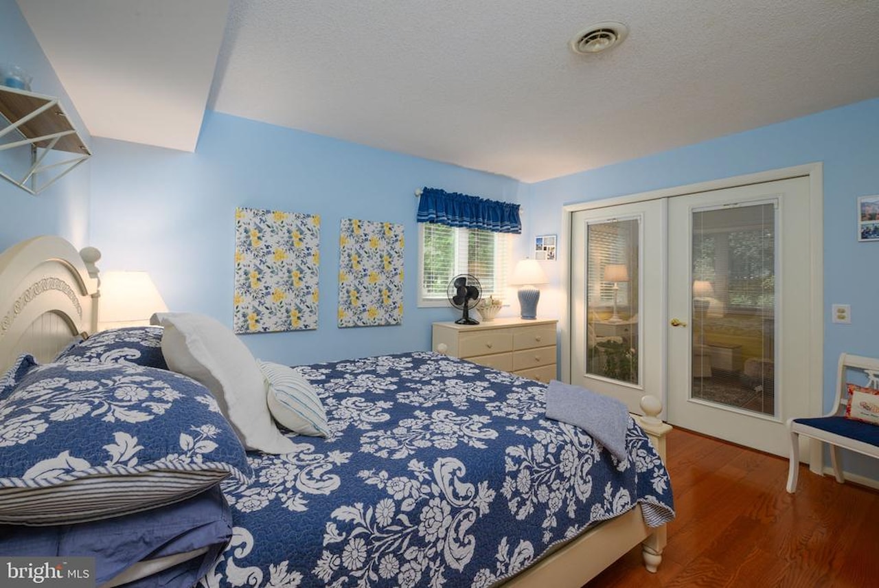  Real Estate for Sale - 10 Gloucester Rd in Ocean Pines Photo 11