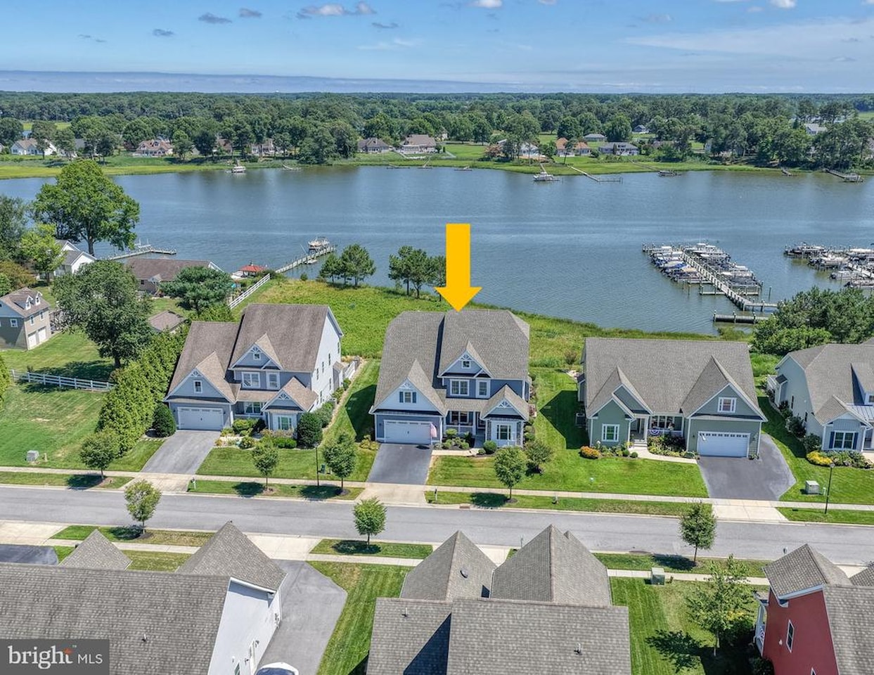  Real Estate for Sale - 33319 Bayberry Ct in Dagsboro Photo 2