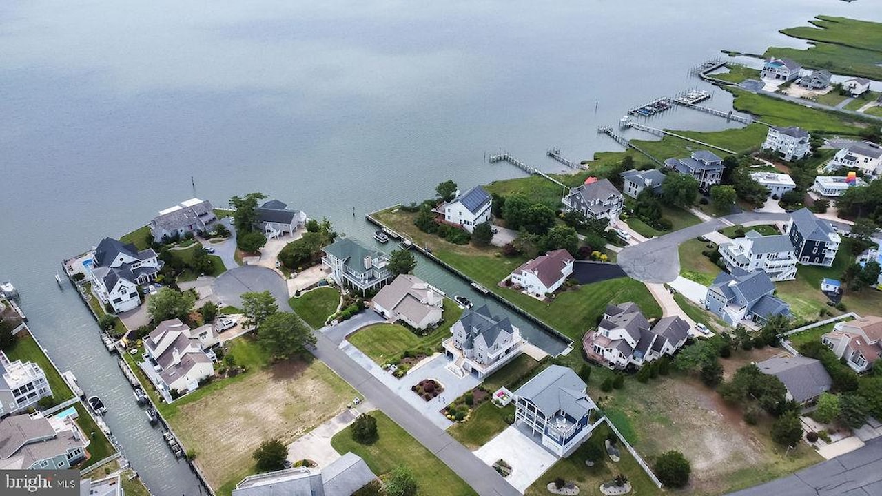  Real Estate for Sale - 38884 Cove Ct in Ocean View Photo 54