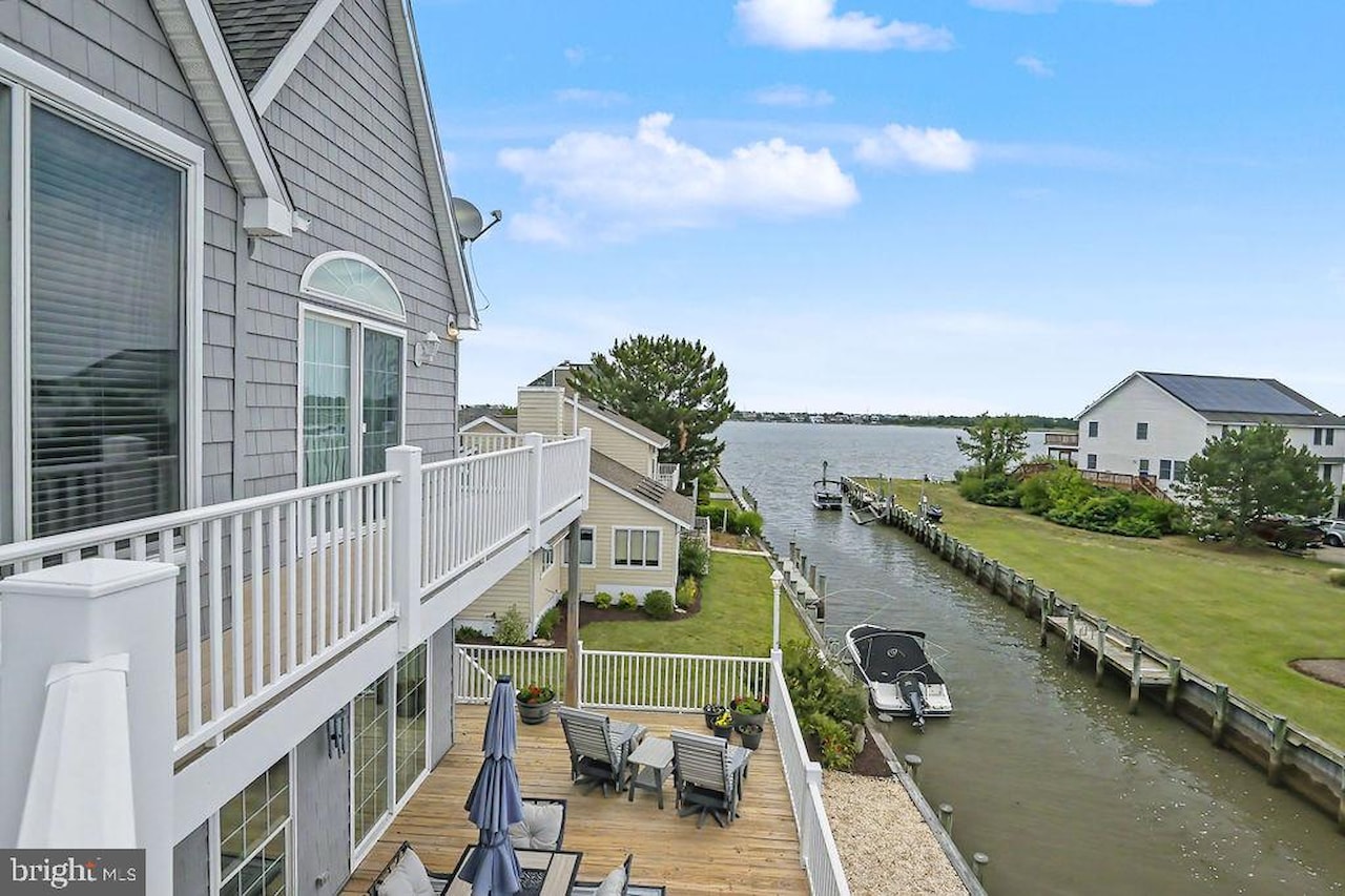  Real Estate for Sale - 38884 Cove Ct in Ocean View Photo 18