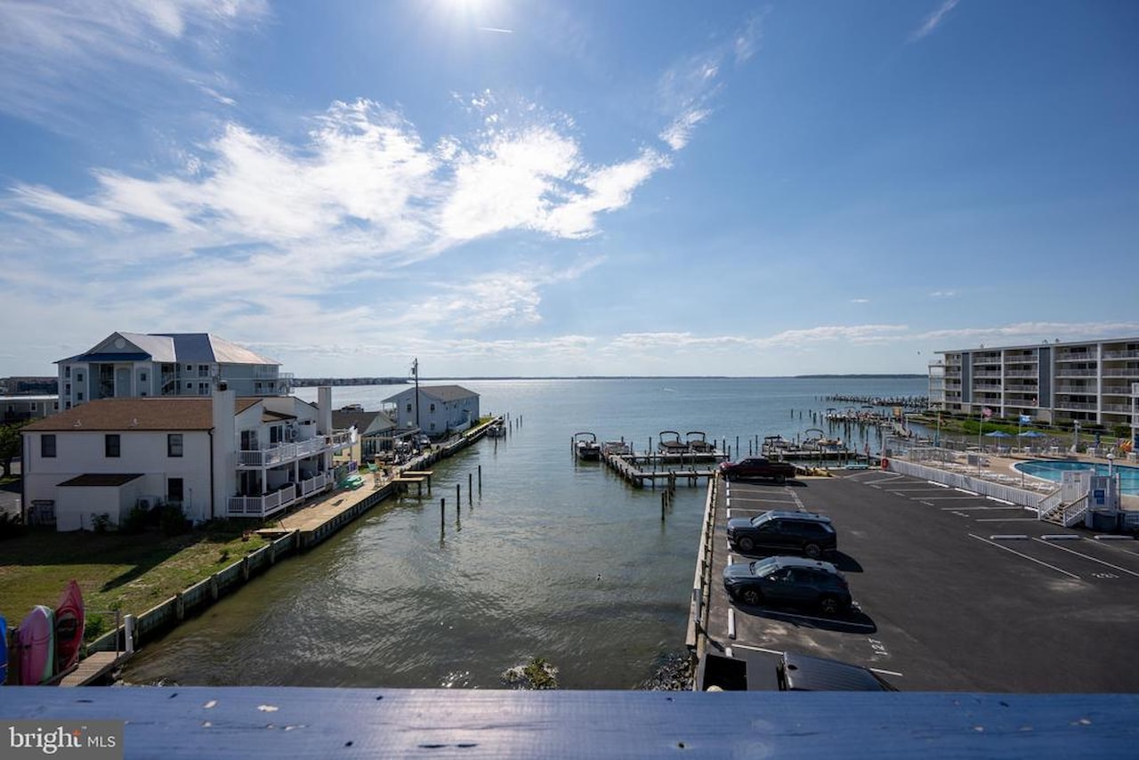 Bradley On The Bay Real Estate for Sale - 3701 Coastal Hwy #324F in Ocean City Photo 26