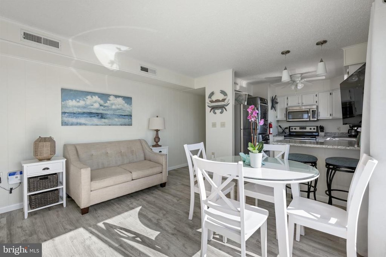 Bradley On The Bay Real Estate for Sale - 3701 Coastal Hwy #324F in Ocean City Photo 7