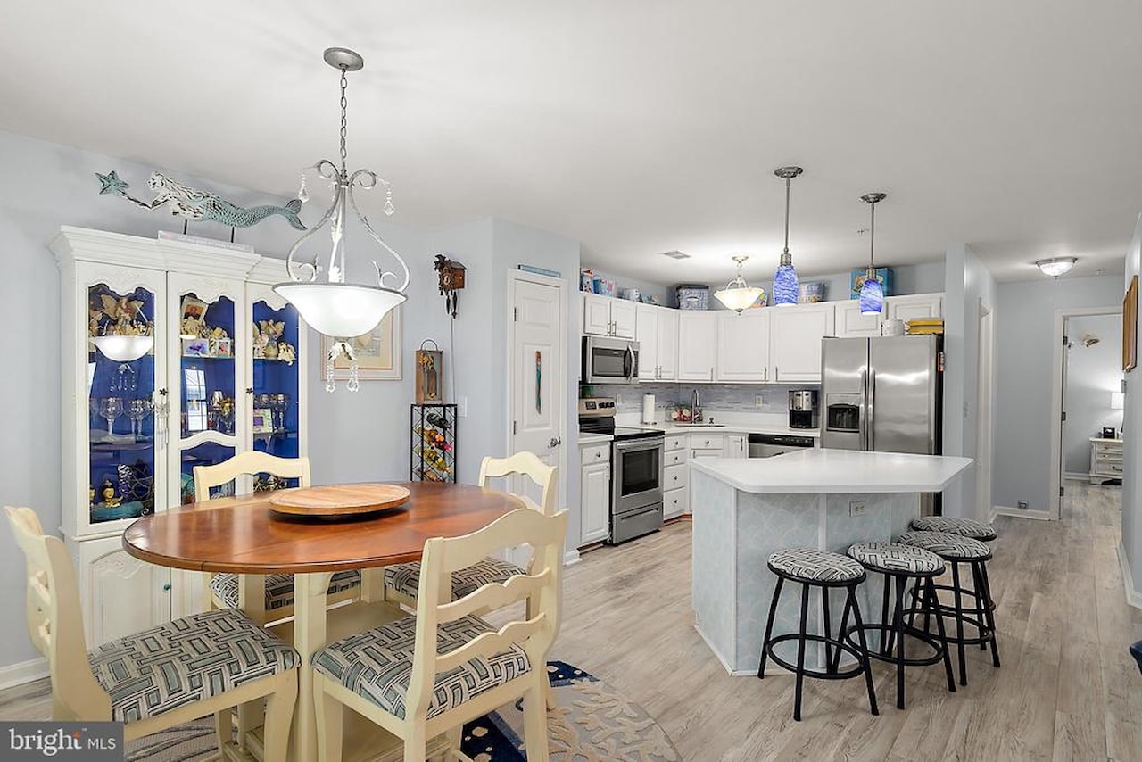 Meadows At Manklin C Real Estate for Sale - 11421 Manklin Creek Rd #1 in Berlin Photo 4